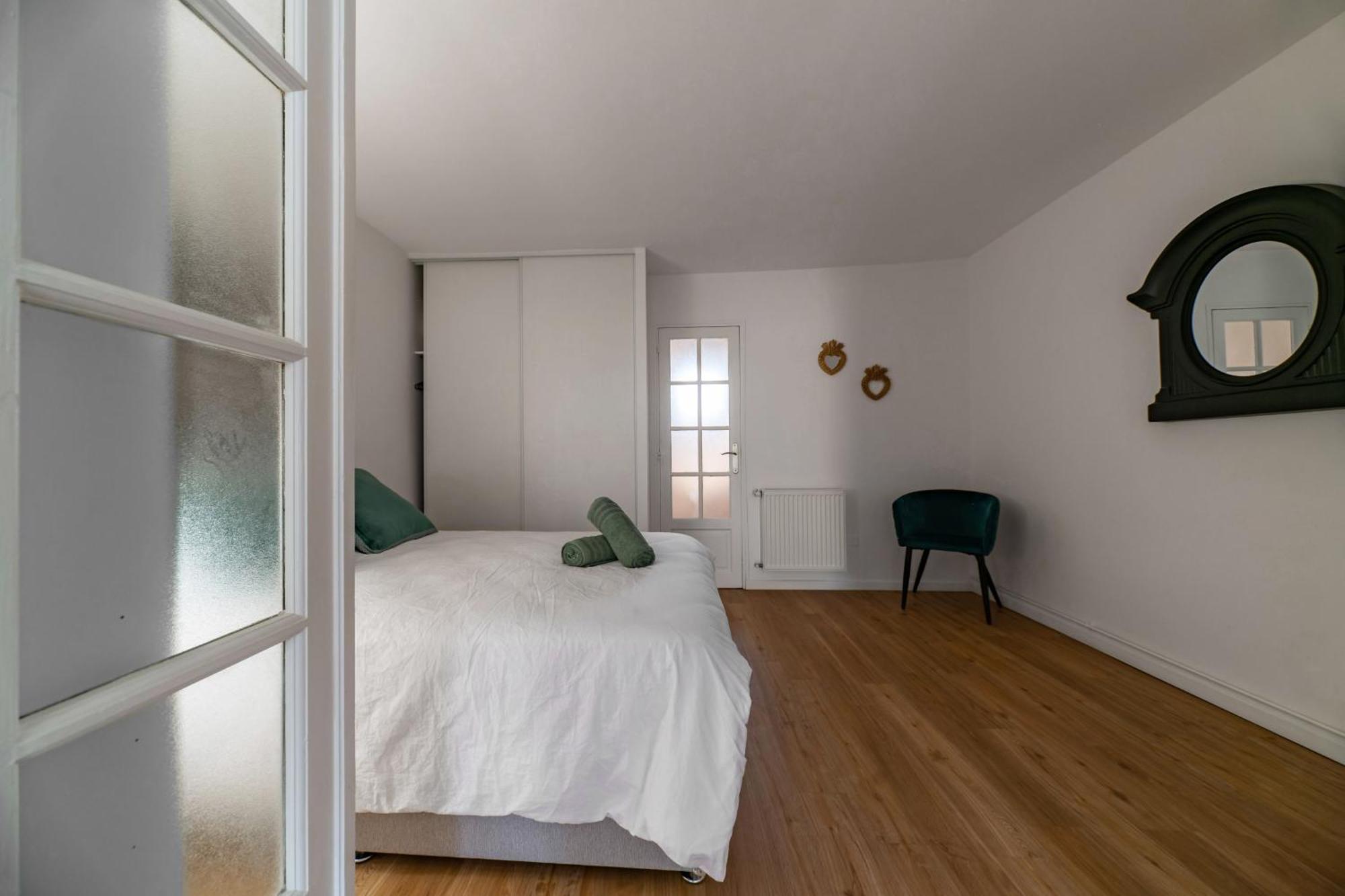 Le Celestin - Appartement 2 Chambres Avec Jardin En Centre Ville Vichy Eksteriør bilde