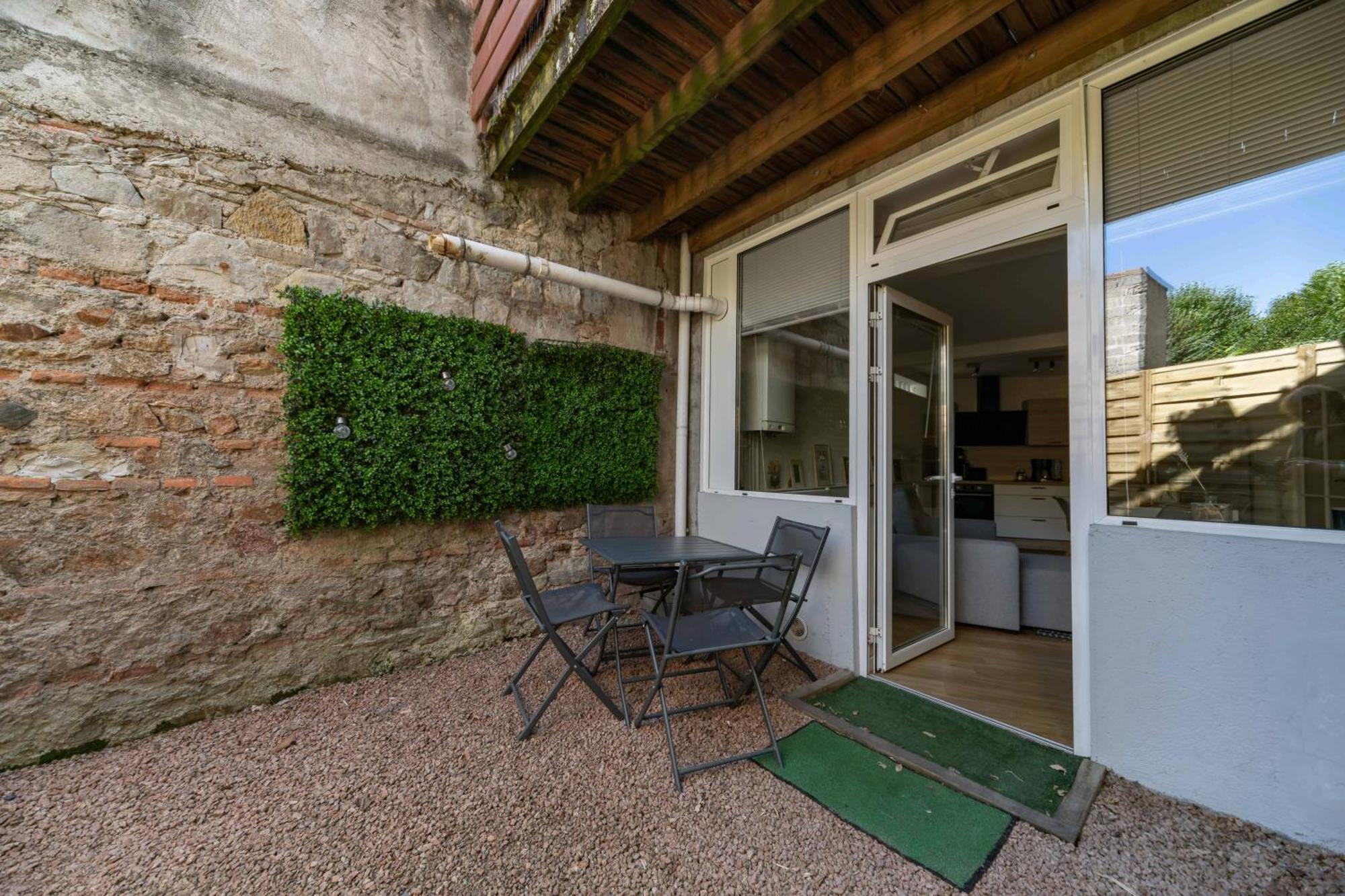 Le Celestin - Appartement 2 Chambres Avec Jardin En Centre Ville Vichy Eksteriør bilde