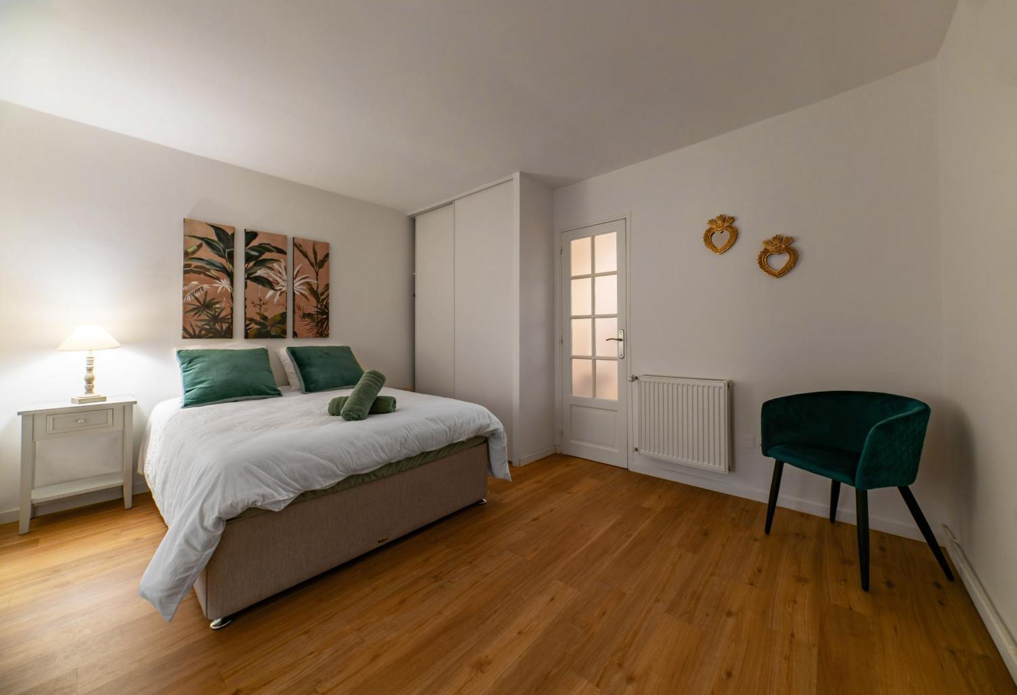 Le Celestin - Appartement 2 Chambres Avec Jardin En Centre Ville Vichy Eksteriør bilde